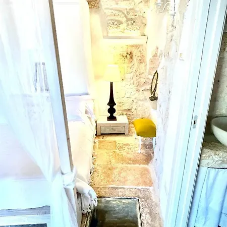 Relais Grottone Oda ve Kahvaltı Ostuni