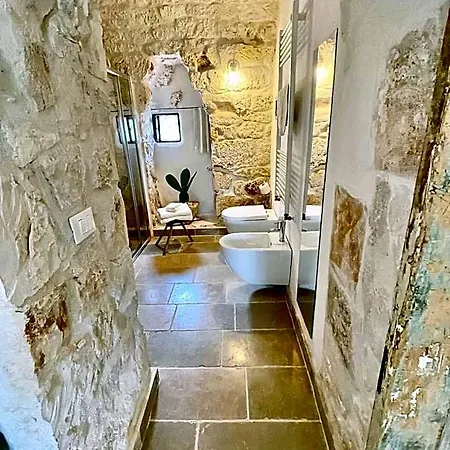 Relais Grottone 4*