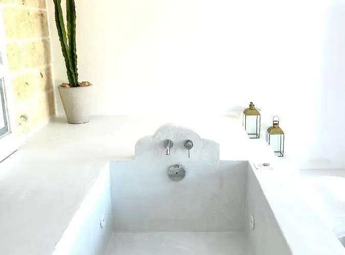 Relais Grottone 4* אוסטוני