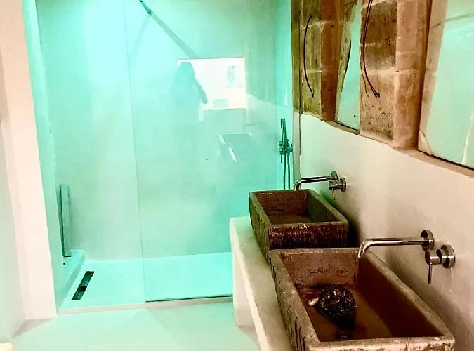 Relais Grottone לינה וארוחת בוקר