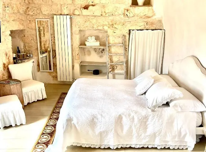 Relais Grottone לינה וארוחת בוקר אוסטוני