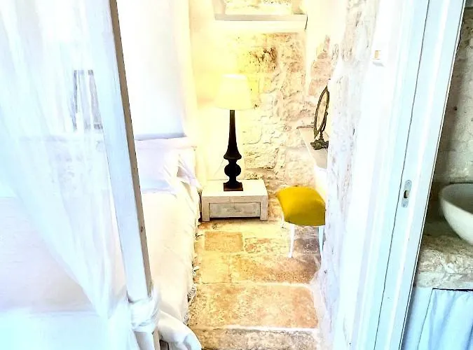 Relais Grottone לינה וארוחת בוקר אוסטוני