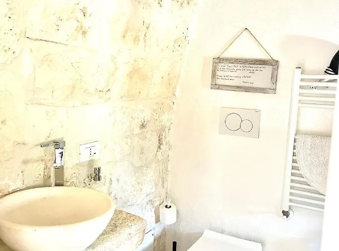 לינה וארוחת בוקר Relais Grottone 4*