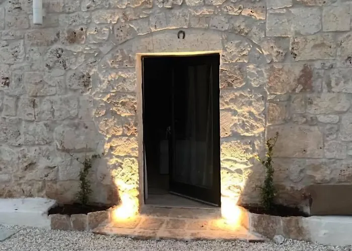 Relais Grottone 4* אוסטוני